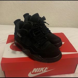 JORDAN 4 BLACK CAT GS 5.5